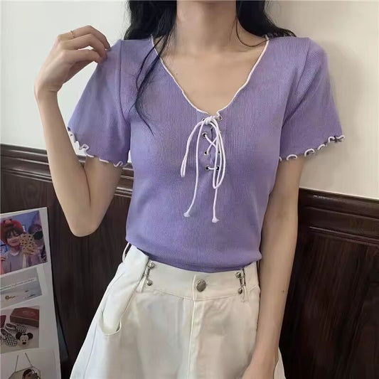 2025 New Summer Internet Celebrity French White V-neck Short Top Slim Knitted Short-sleeved T-shirt for Women Ins Trendy